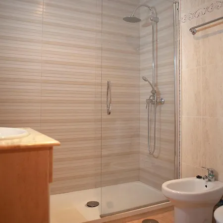 Josein Hotel